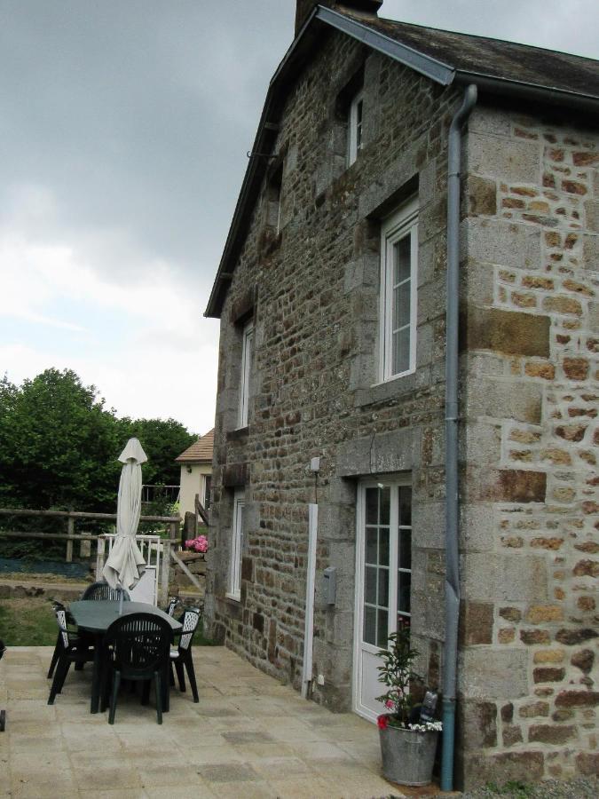 gite Marlotte La Lande-Saint-Simeon Exteriör bild